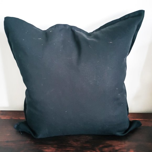 This way to the lake throw pillow cover - Picture 2 of 3